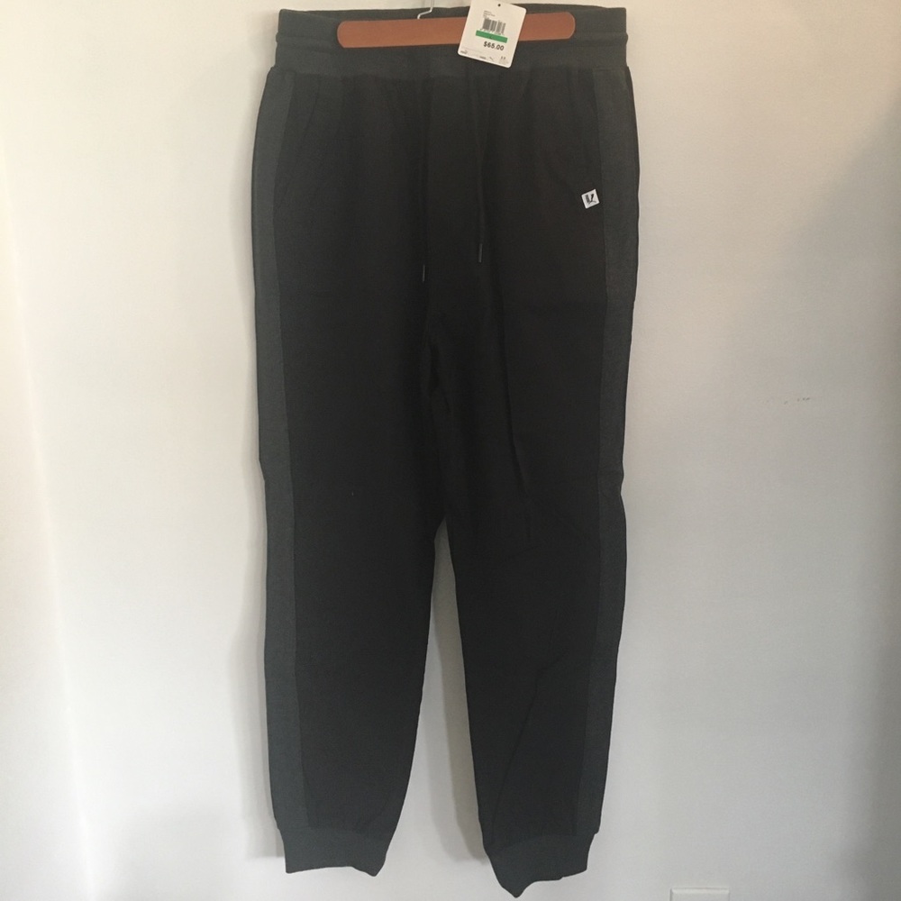 NWT Men’s puma joggers size large